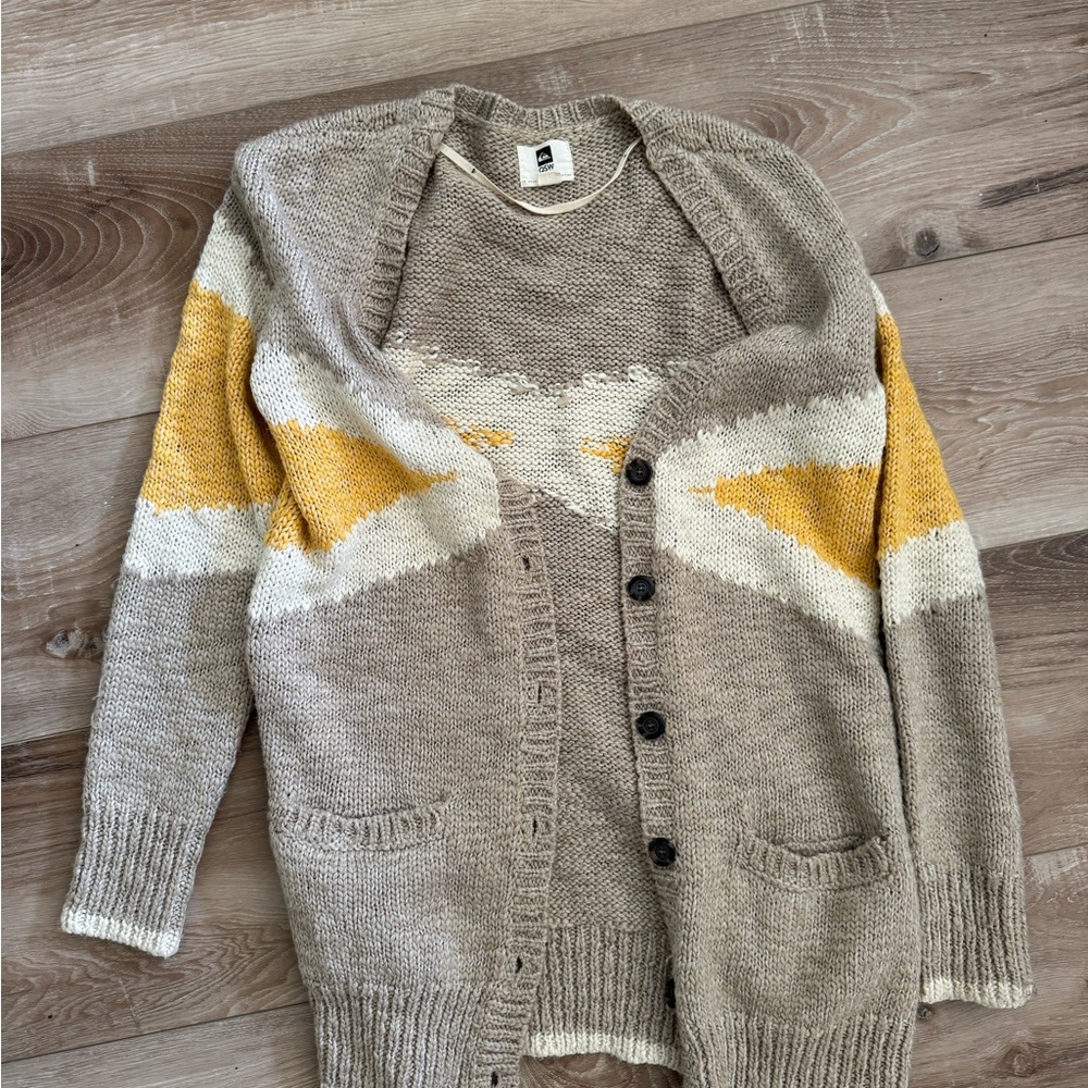 QUIKSILVER Beige Cardigan with Yellow and White Accents